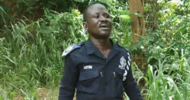 VIDEO: Police Officer Arrested For Allegedly Carrying Wee