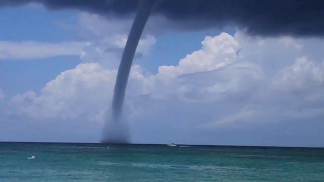 Kete Krachi Residents Witnessed Waterspout On The Volta Lake