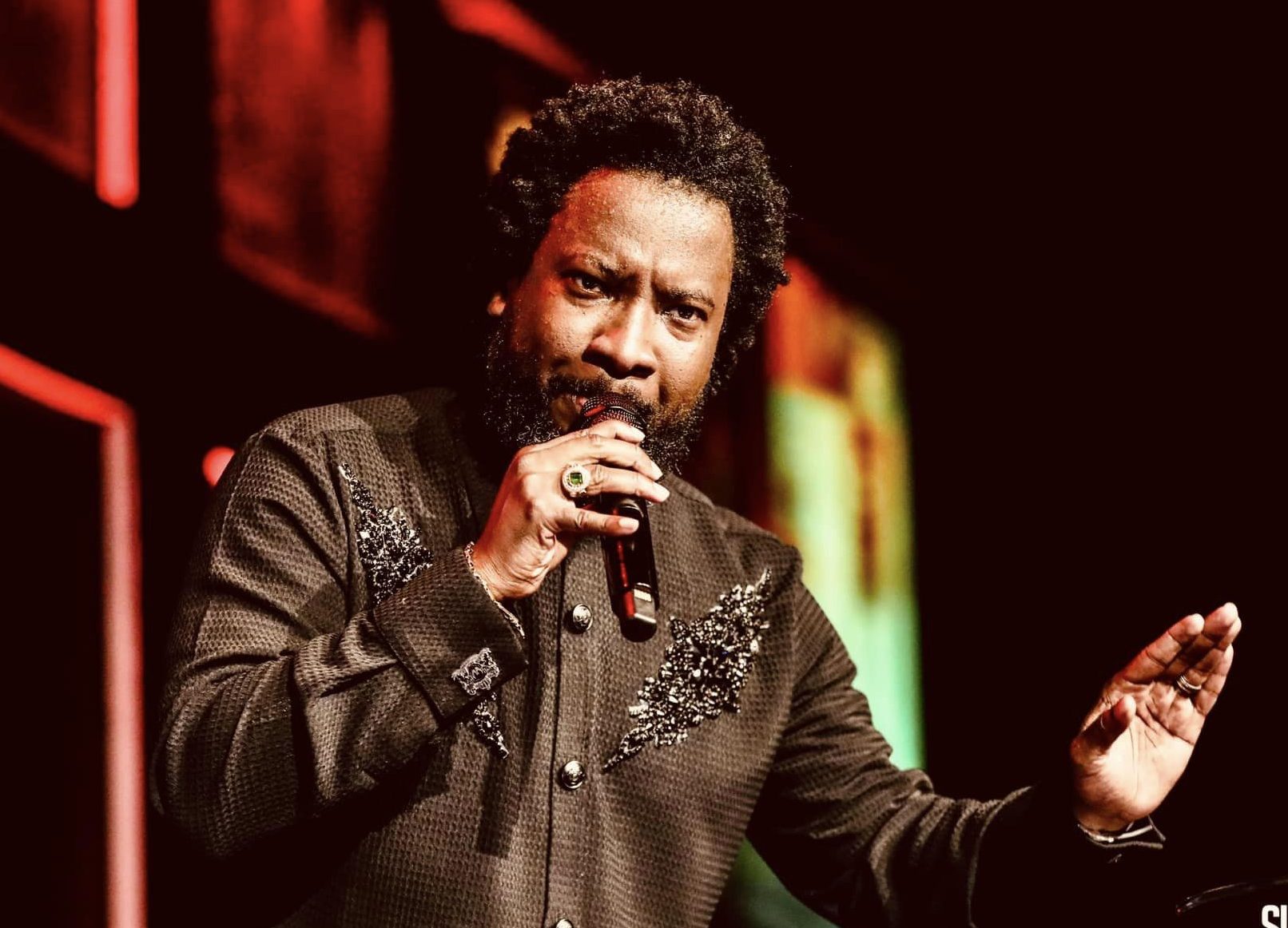 Sonnie Badu