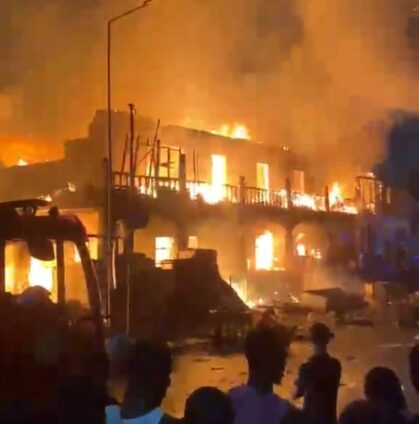 Fire sweeps through Makola Market in Accra, destroying shops and goods as traders flee and firefighters battle to contain the blaze.