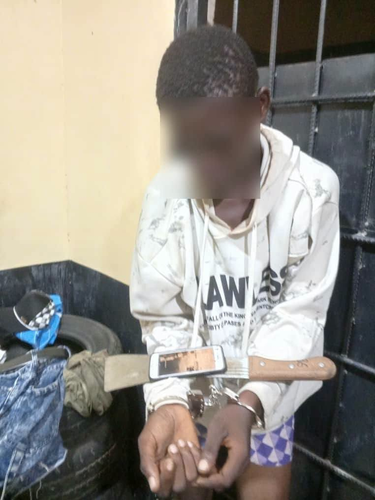 A 19-year-old suspect has been arrested in Asokore Mampong after police recovered a victim's mobile phone and a machete following a robbery.